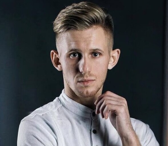 Градусов Евгений